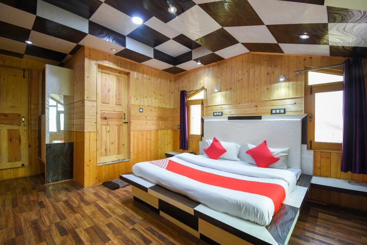 Oyo Hotel New Divine Kashmir Durgjan المظهر الخارجي الصورة