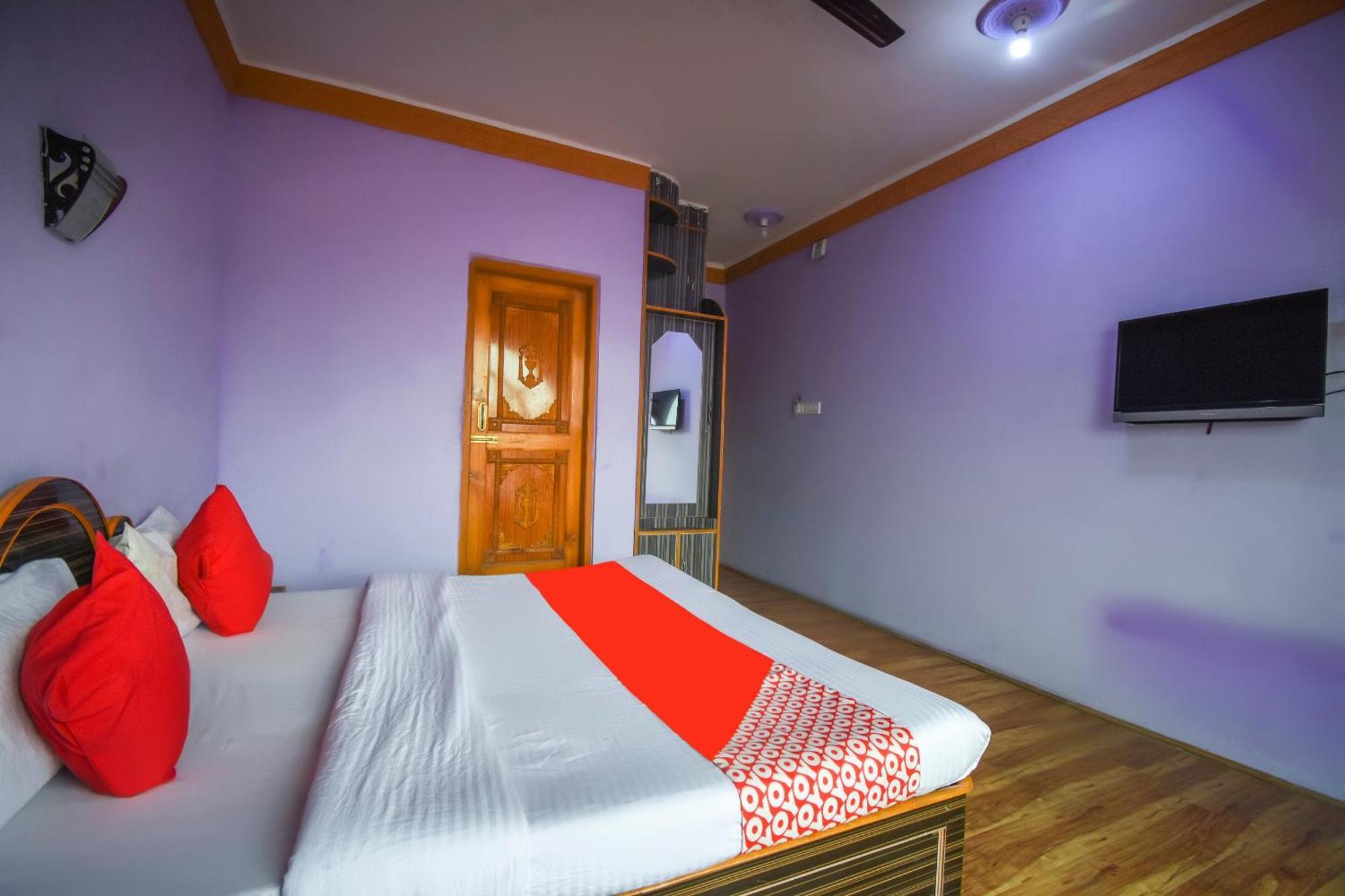 Oyo Hotel New Divine Kashmir Durgjan المظهر الخارجي الصورة
