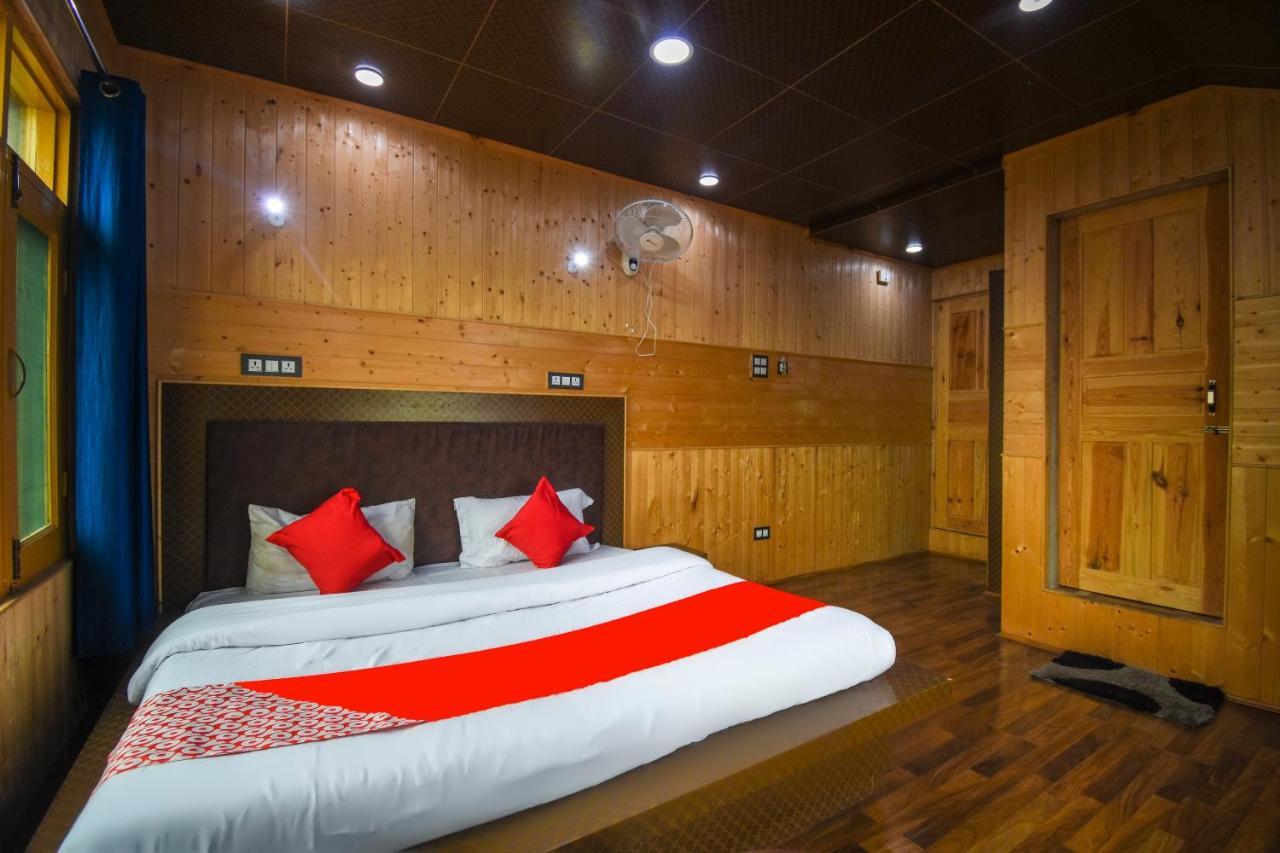 Oyo Hotel New Divine Kashmir Durgjan المظهر الخارجي الصورة